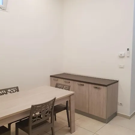 Lucky House Μπάρι